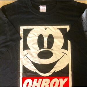 🍁 BUNDLE ONLY - 5/$15  Mickey Mouse “Oh Boy” T-Shirt, Men’s/Unisex, size large